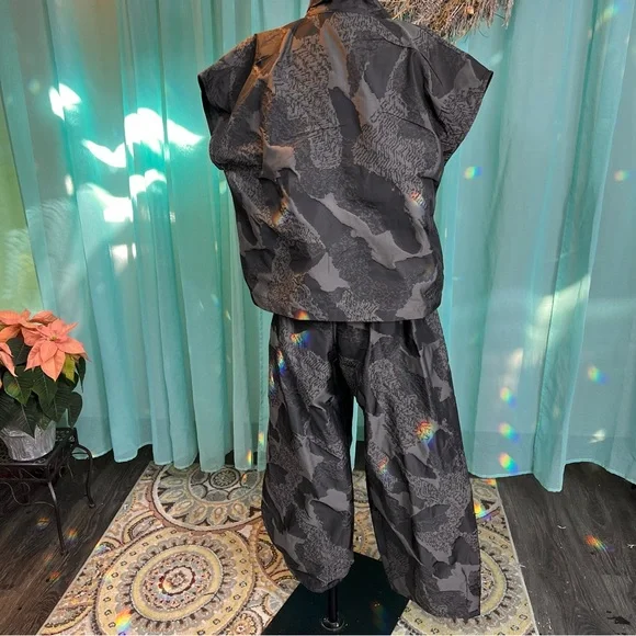 Bryn Walker black top/jacket and pants set. Size medium. NWT. - Picture 5 of 7